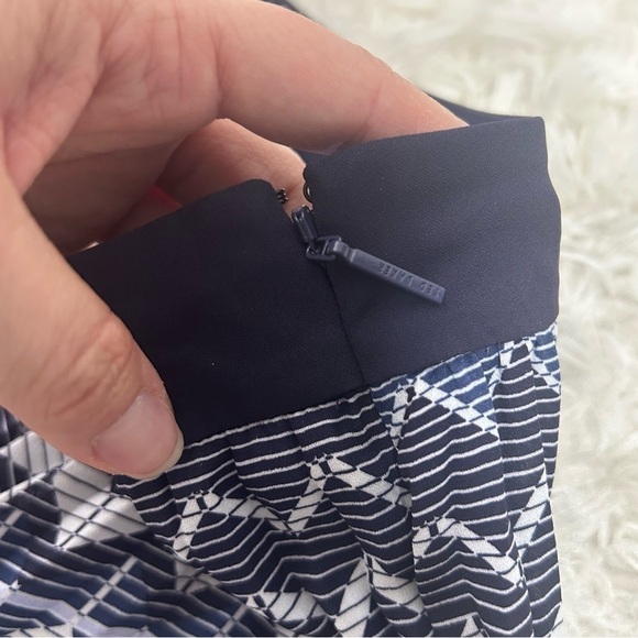 Ted Baker London Denese Chevron Print Pleated Skirt - Picture 8 of 13